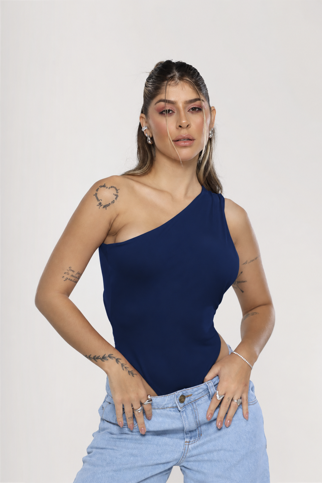 Azul Marinho